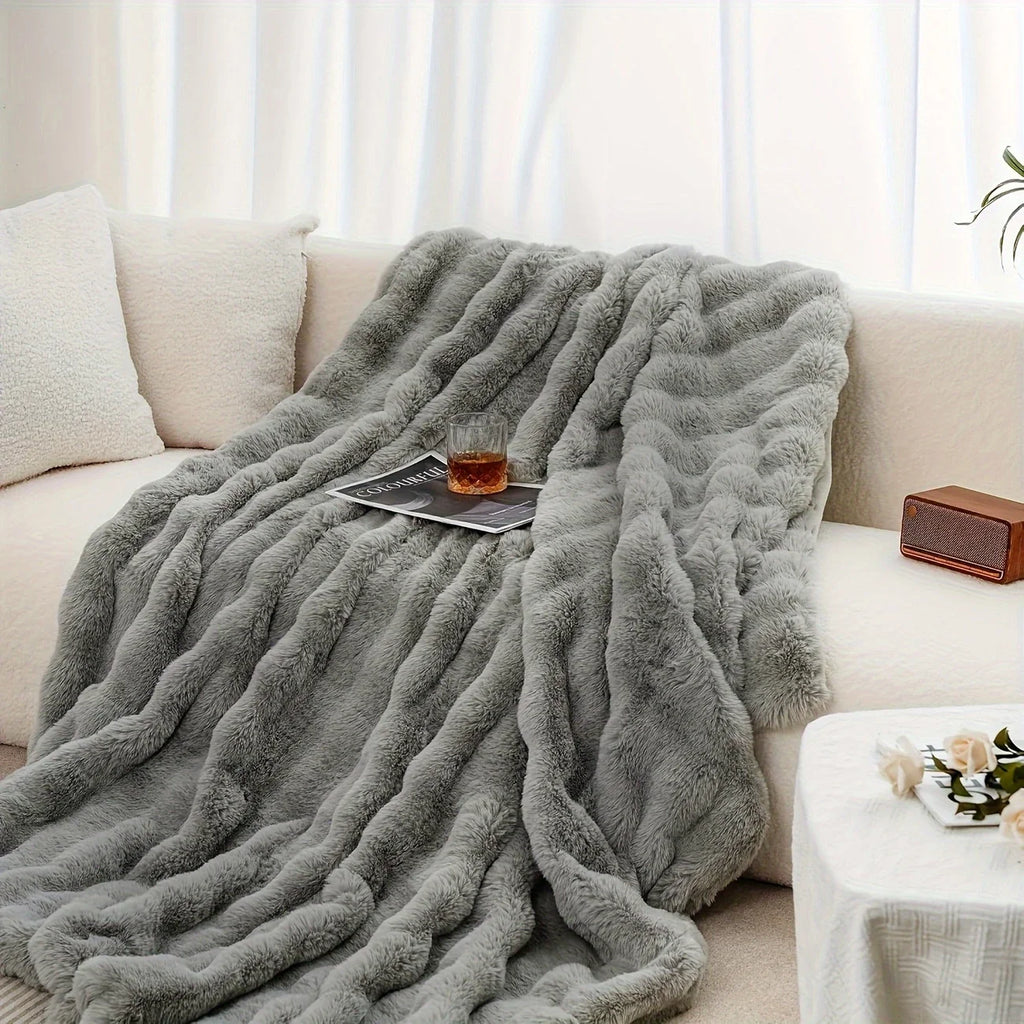 Cozy Faux Rabbit Fleece Blanket | Throw for Bedroom, Guest Room, Living Room
