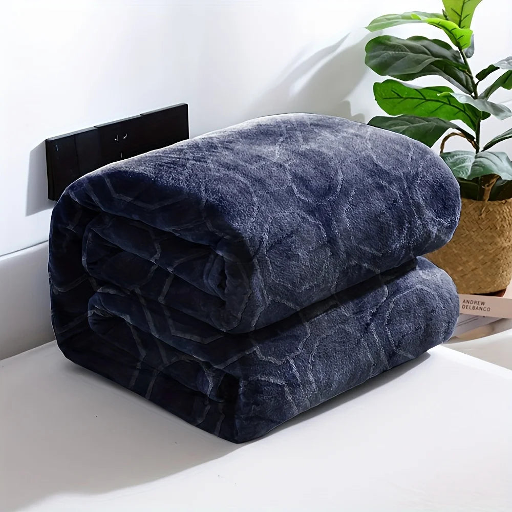 Luxurious Blue Flannel Throw Blanket - Ultra-Soft