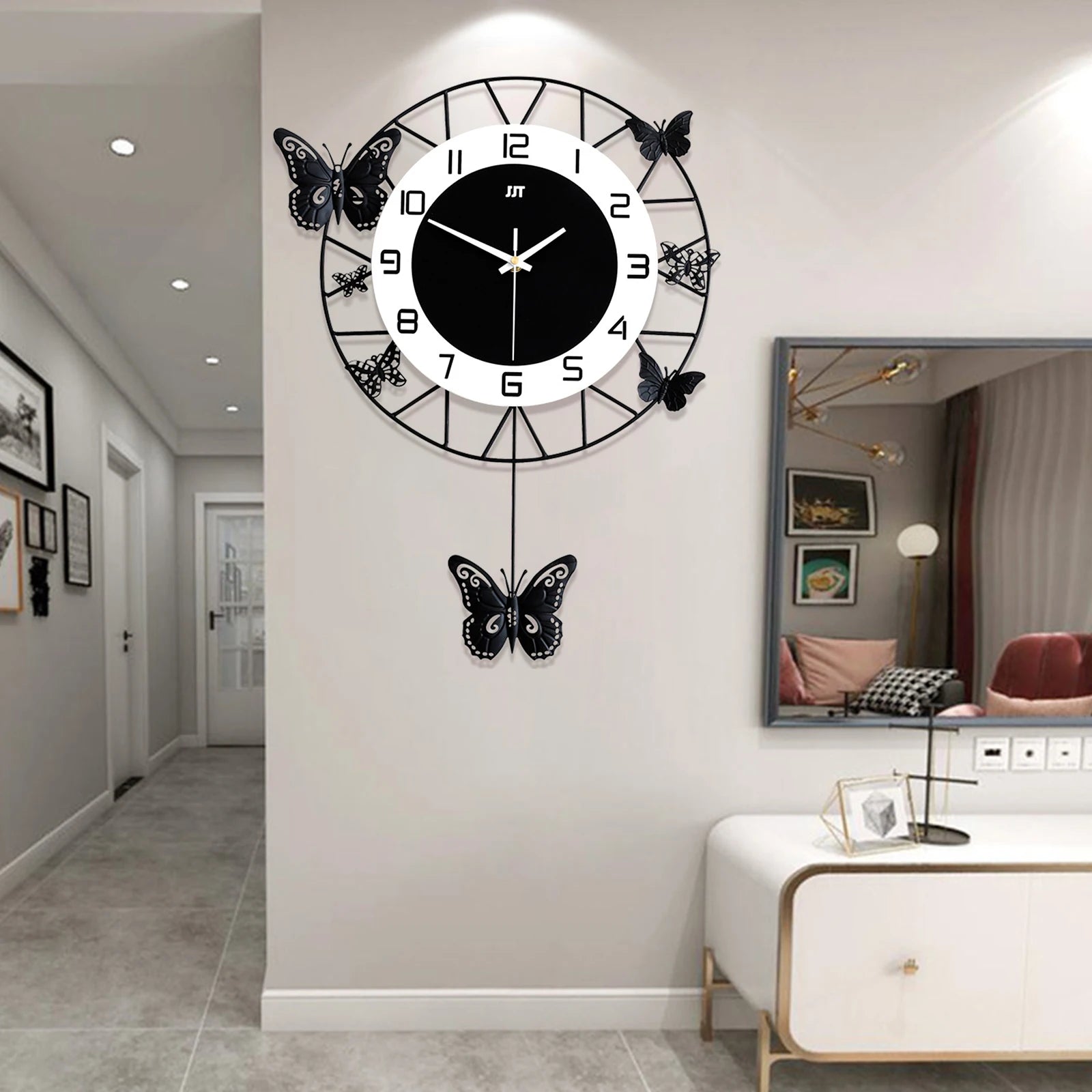 Large Round Butterfly Wall-mounted Clock Creative Iron Craft Quartz Clock